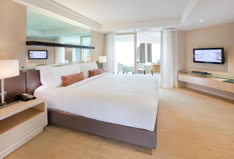 ホテル Dorsett Grand Subang