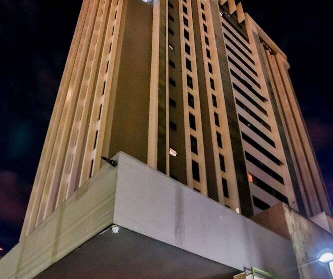 ホテル Golden Tulip Goiania Address