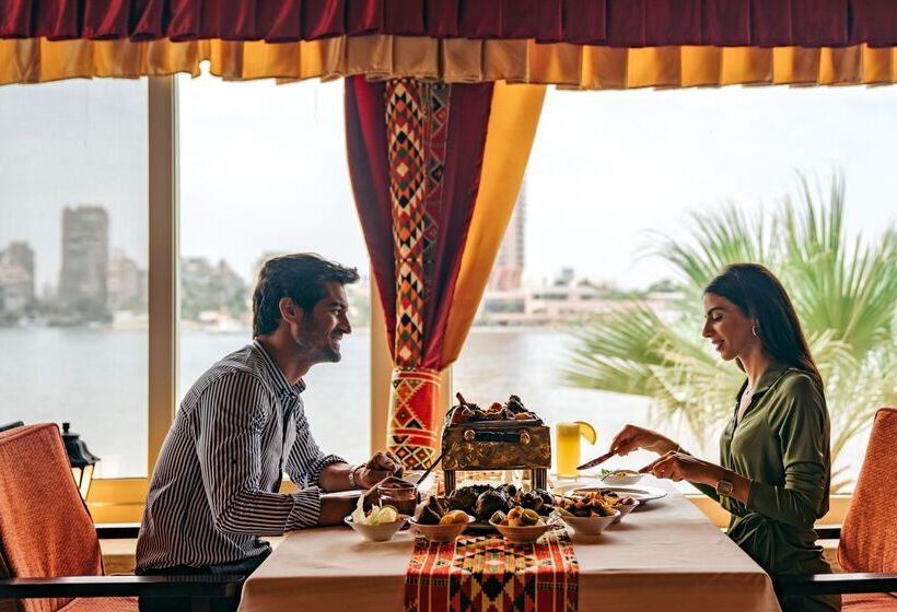 هتل Hilton Cairo Grand Nile