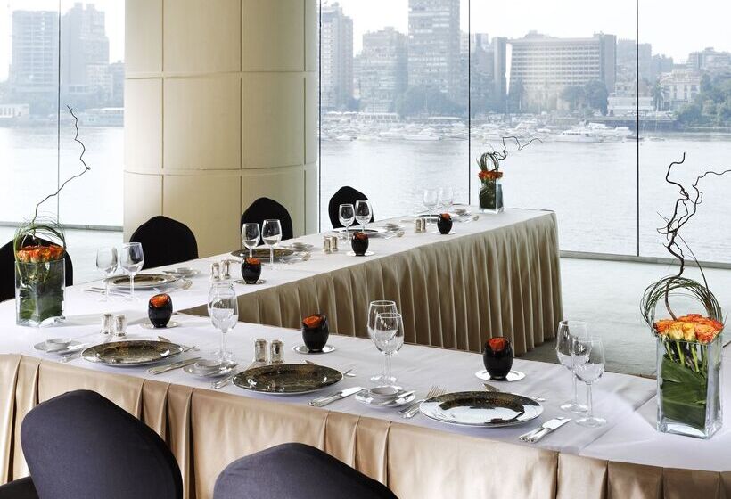 هتل Hilton Cairo Grand Nile