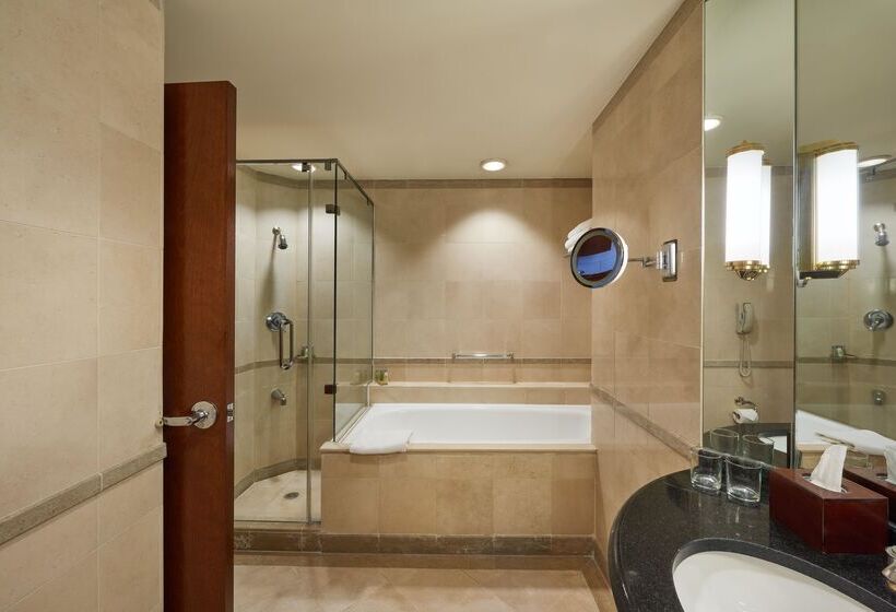 هتل Hilton Cairo Grand Nile