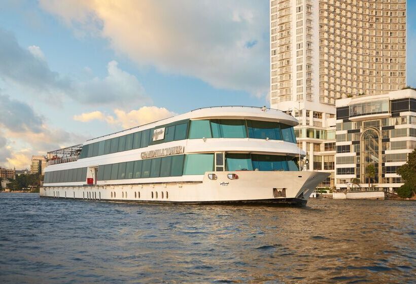 هتل Hilton Cairo Grand Nile