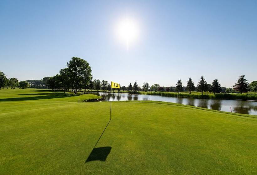 Greenfield Hotel Golf & Spa