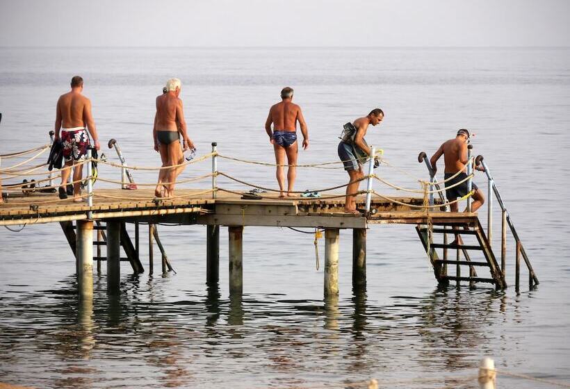 هتل Happy Life Village Dahab