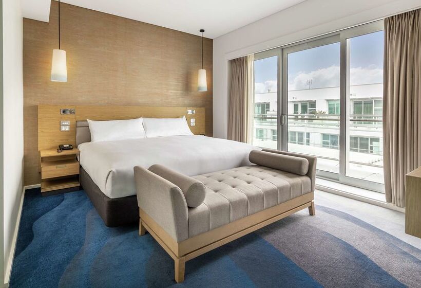 هتل Hilton Auckland