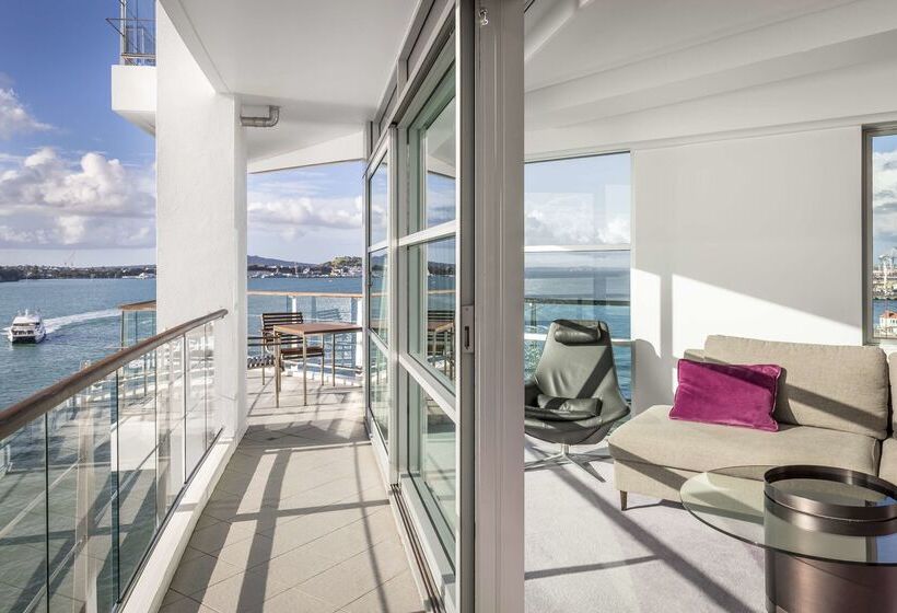 هتل Hilton Auckland