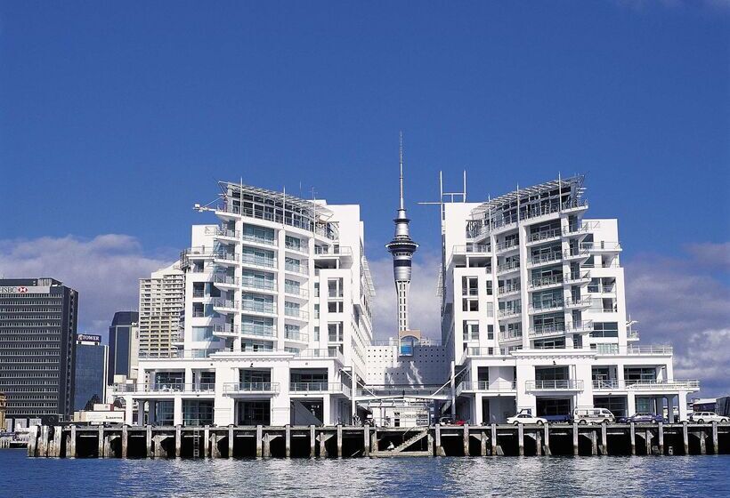 هتل Hilton Auckland