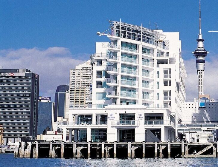 هتل Hilton Auckland