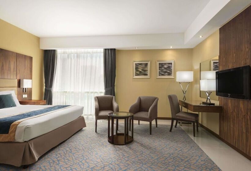 ホテル Howard Johnson By Wyndham Abu Dhabi Downtown