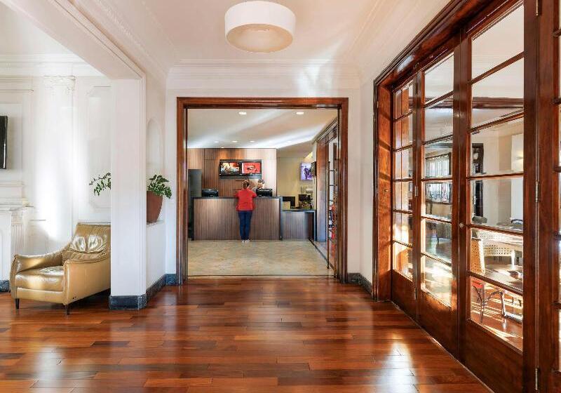 Отель Ibis Belo Horizonte Liberdade