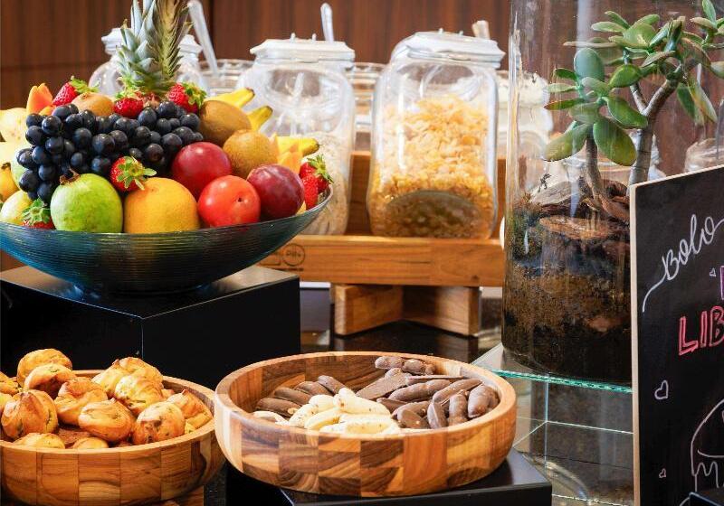 Отель Ibis Belo Horizonte Liberdade