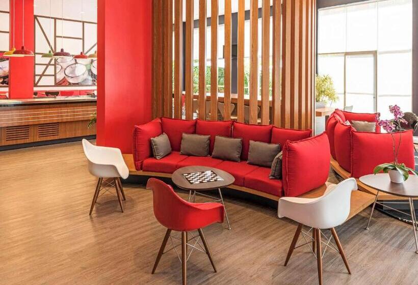 酒店 Ibis Blumenau