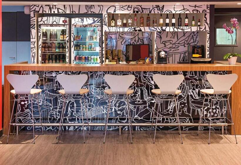 酒店 Ibis Blumenau