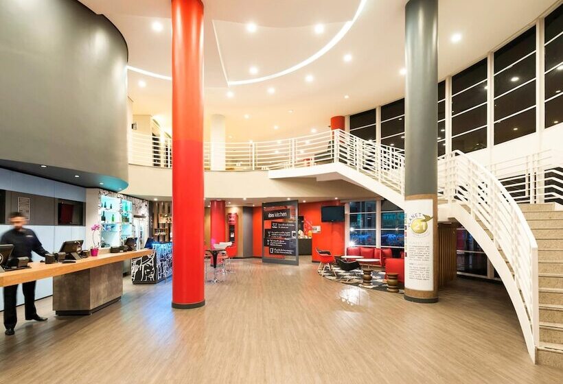 ホテル Ibis Campinas