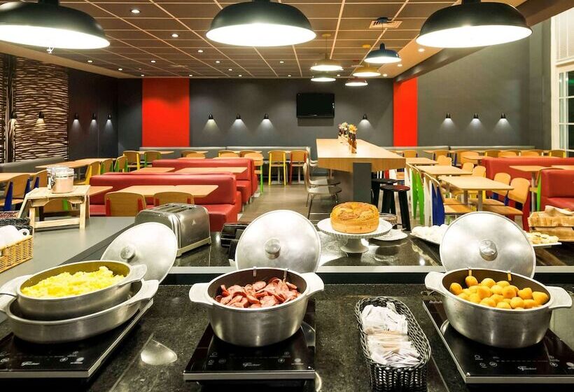 ホテル Ibis Campinas