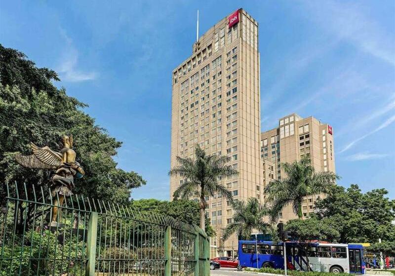 ホテル Ibis Guarulhos Aeroporto