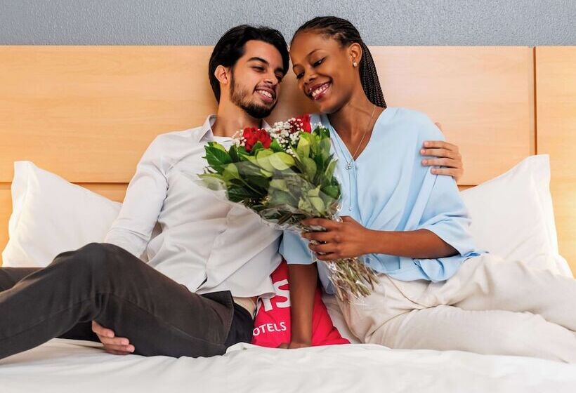 ホテル Ibis Joinville