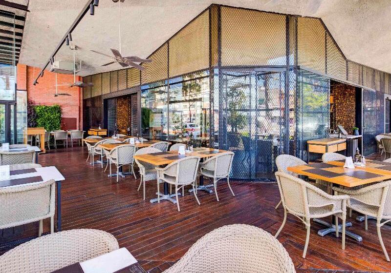 בית מלון כפרי Ibis Vitoria Praia Do Canto