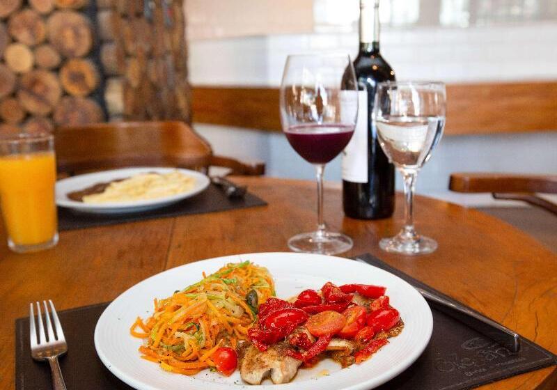 בית מלון כפרי Ibis Vitoria Praia Do Canto