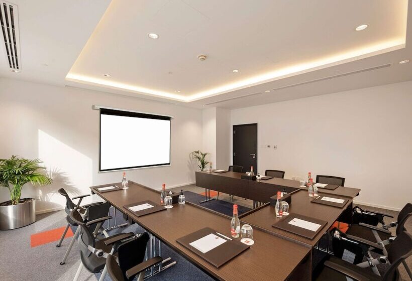 酒店 Ibis World Trade Centre