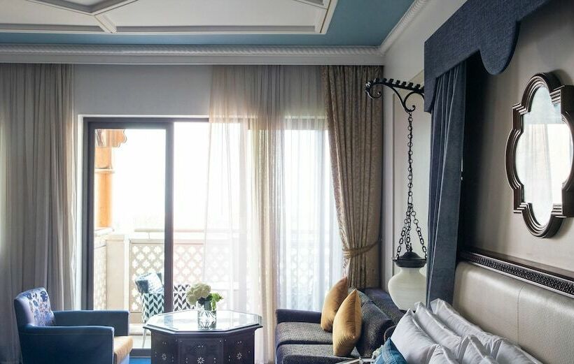 هتل Jumeirah Al Qasr Dubai