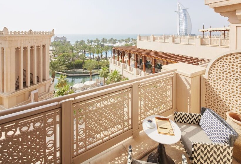 هتل Jumeirah Al Qasr Dubai