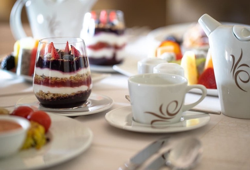 هتل Jumeirah Al Qasr Dubai