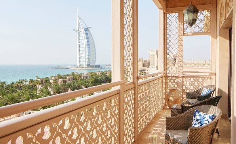 هتل Jumeirah Al Qasr Dubai