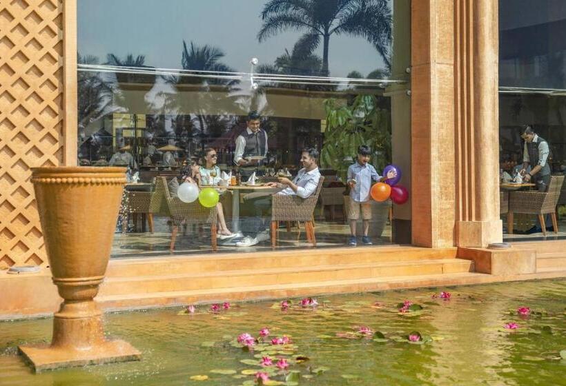 هتل Jw Marriott Mumbai Juhu