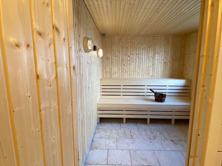 Hotel L Alfred Nobel