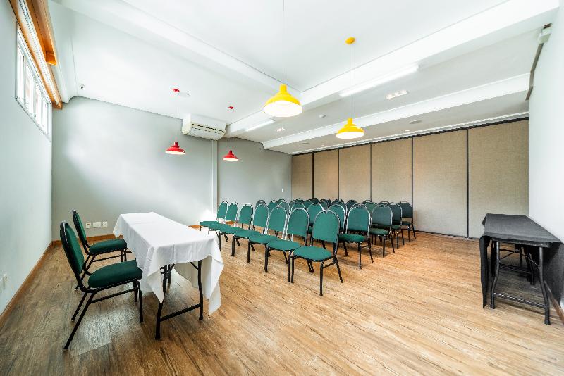 ホテル Laghetto Siena Gramado