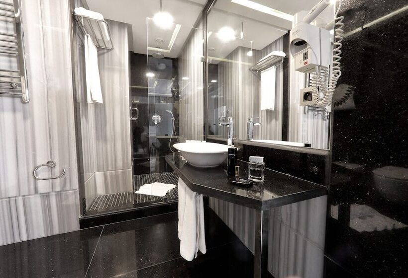 هتل Le Palace d'Anfa