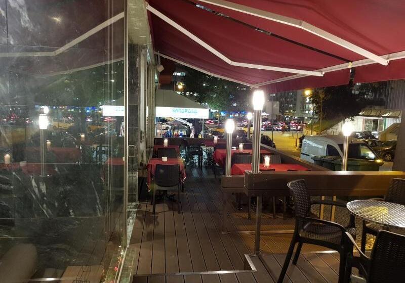 Lisboa Central Park Hotel Suites & Studios