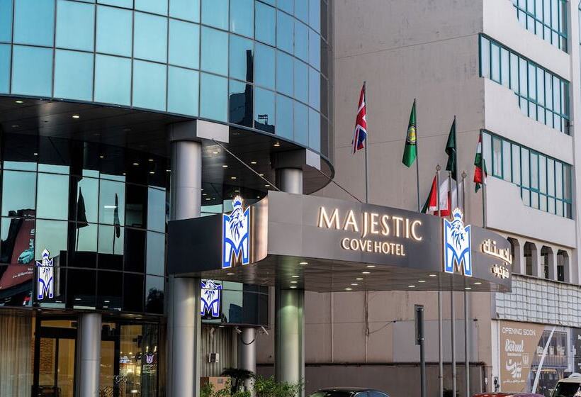 هتل Majestic Cove