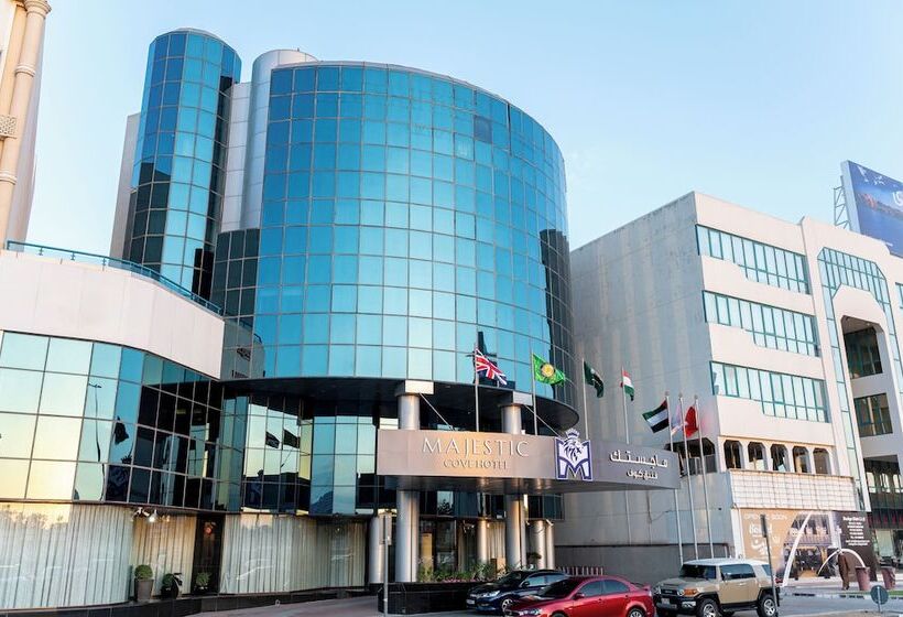 هتل Majestic Cove