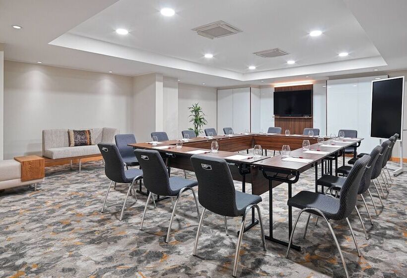 هتل Malta Marriott Resort & Spa