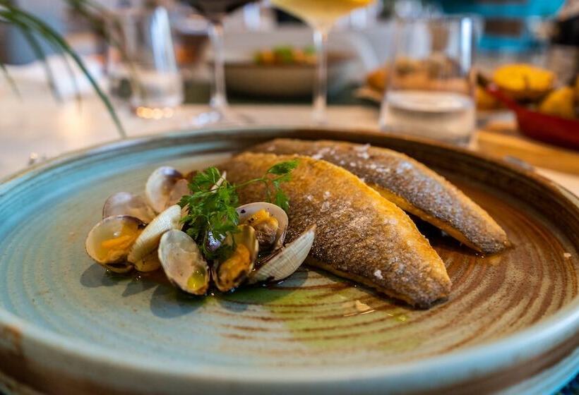 هتل Malta Marriott Resort & Spa