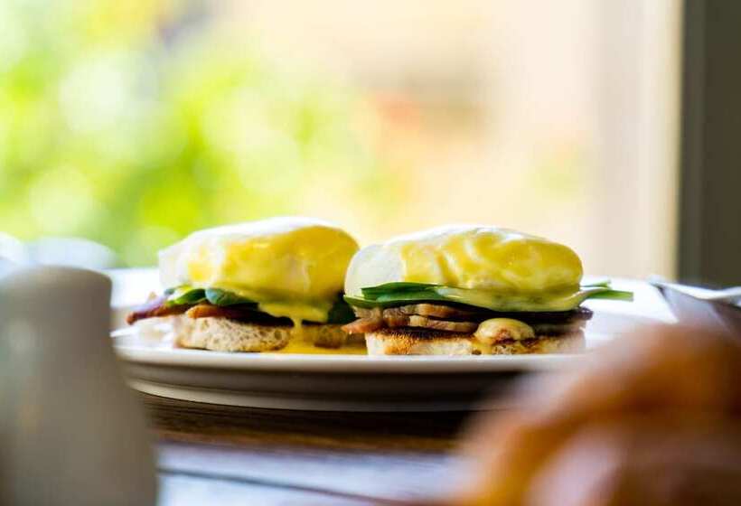 هتل Malta Marriott Resort & Spa