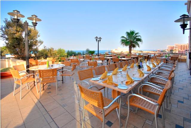 هتل Verdi St George S Bay Marina