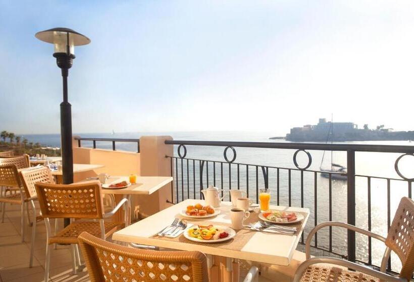 هتل Verdi St George S Bay Marina