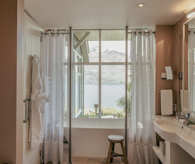 هتل Rosewood Matakauri