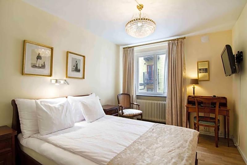 Mayfair Hotel Tunneln