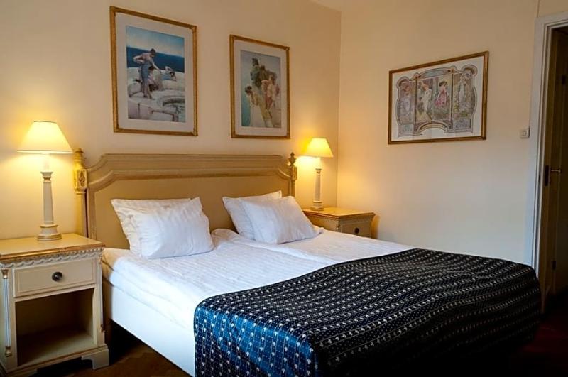 Mayfair Hotel Tunneln