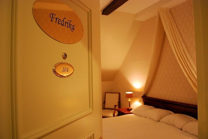 Mayfair Hotel Tunneln