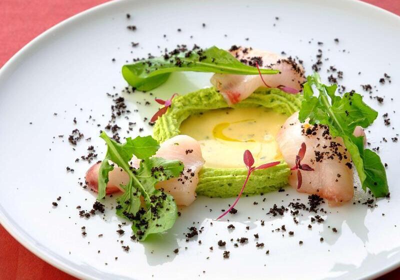 בית מלון כפרי Mercure Yokosuka