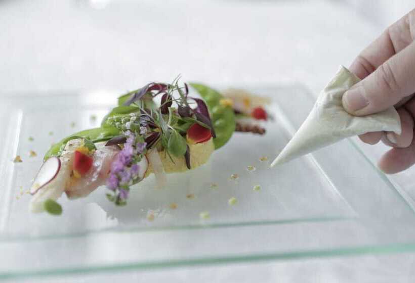 בית מלון כפרי Mercure Yokosuka