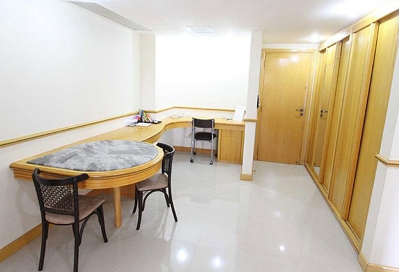 בית מלון כפרי Michelangelo