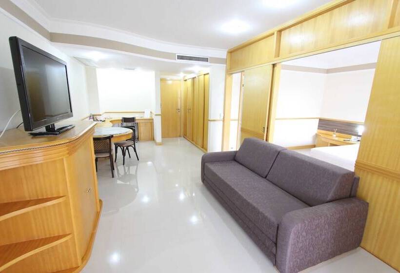 בית מלון כפרי Michelangelo