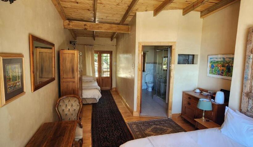 فندق Monkey Valley Resort