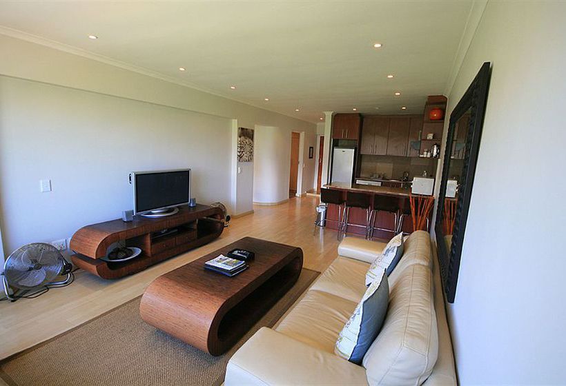 בית מלון כפרי Mouille Point Village